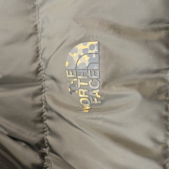 The North Face W Gotham 550 Goose Down Grape Leaf Green Puffer Jacket Faux Fur M - Picture 2 of 5